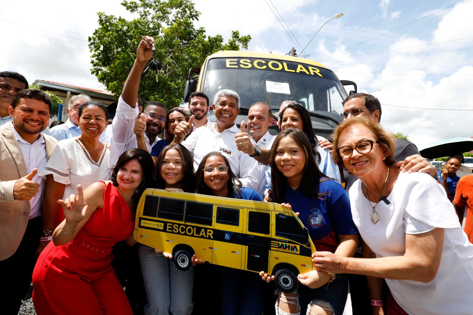Serra Preta recebe pacote de obras e equipamentos no encerramento da maratona de entregas do Governo do Estado