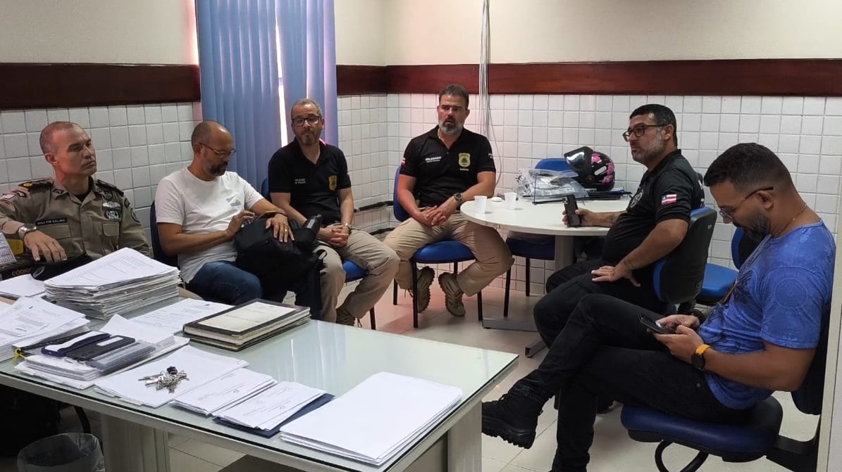Reunião estratégica define ações integradas para apurar homicídios em Ipiaú