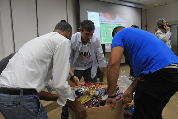 SSP arrecada 1 tonelada de alimentos em Dia D do Bahia Sem Fome