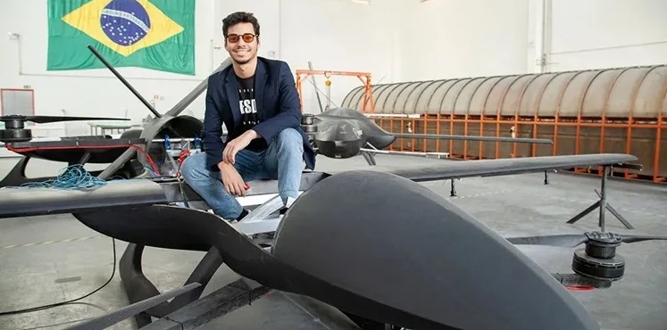 Chapada: Natural de Livramento de Nossa Senhora, jovem de 23 anos é inventor do maior drone agrícola de pulverização do mundo