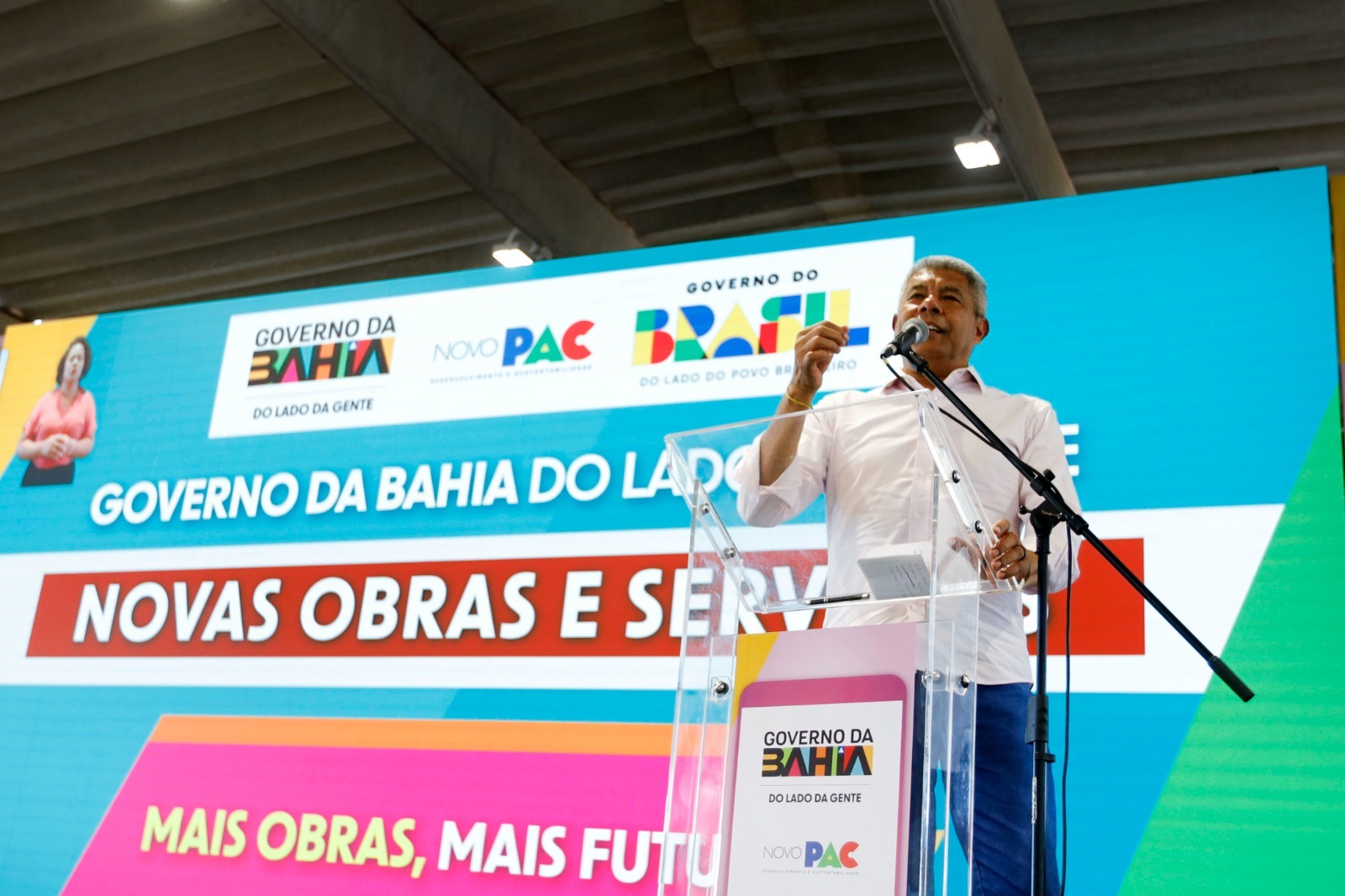 ​*Com recursos de R$ 1,55 bilhão, Jerônimo Rodrigues autoriza mais de 670 obras na Bahia*