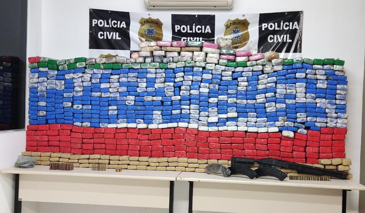 Operação policial em Eunápolis apreende mais de meia tonelada de drogas