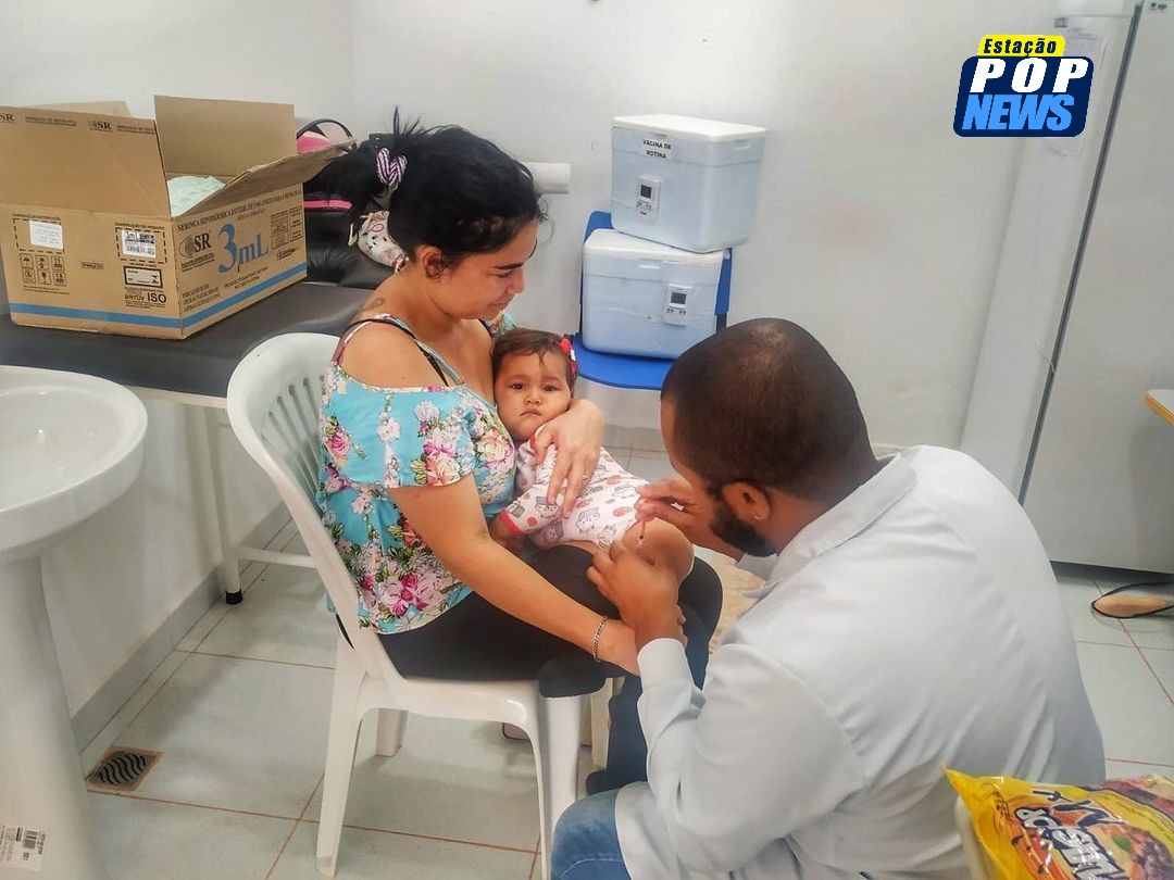 ​Prefeitura de Seabra em ação. No último sábado, (7), a Prefeitura de Seabra, através da Secretaria Municipal de Saúde/Vigilância epidemiológica realizou o dia D de Mobilização para atualização de caderneta de vacinação