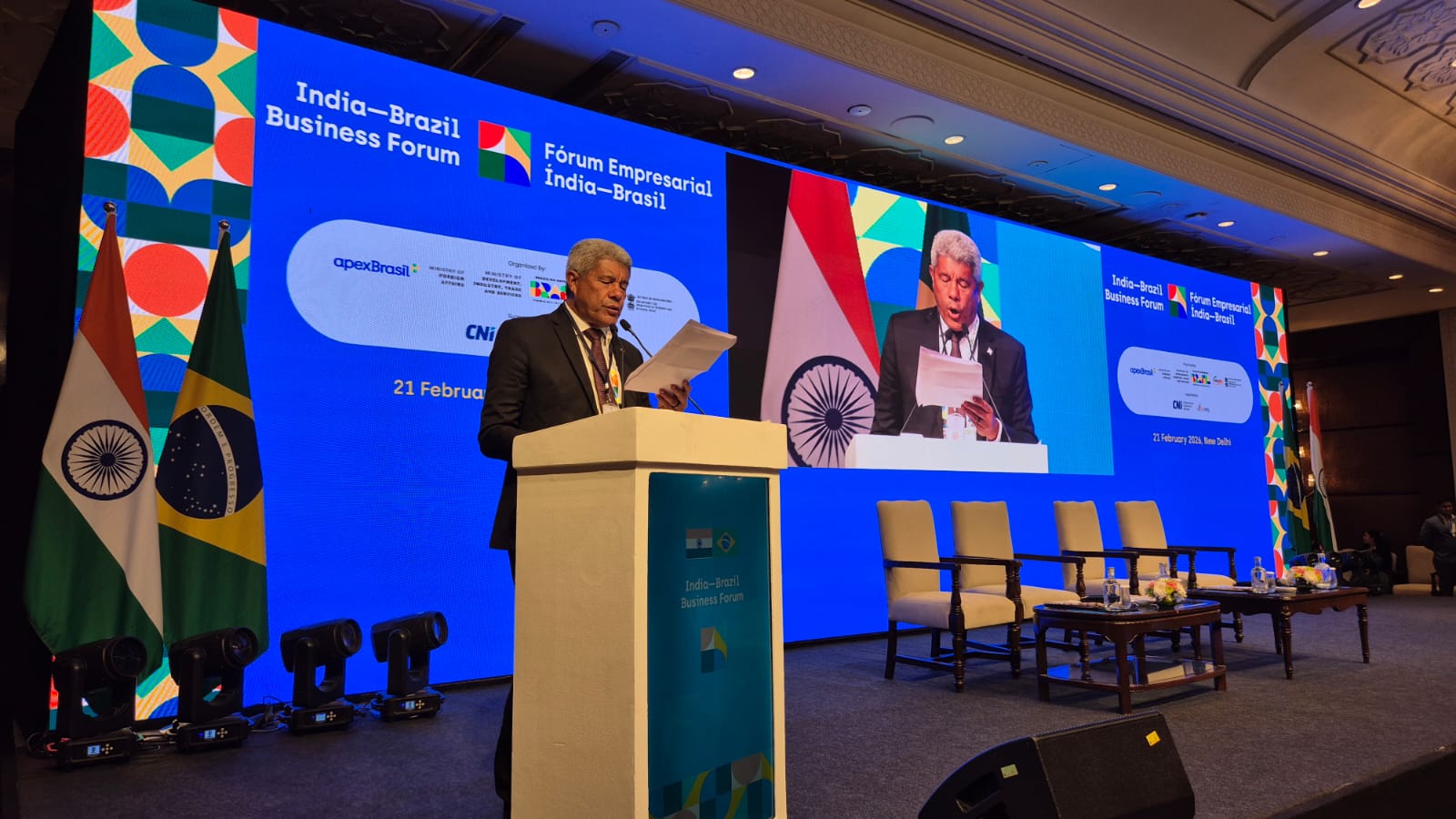 ​Na Índia, governador garante parceria para produção na Bahia de medicamentos de alta complexidade contra o câncer