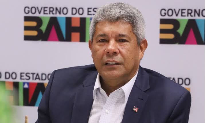 Em Santana, Jerônimo entrega obras de infraestrutura e desenvolvimento rural e vistoria obras do novo aeródromo