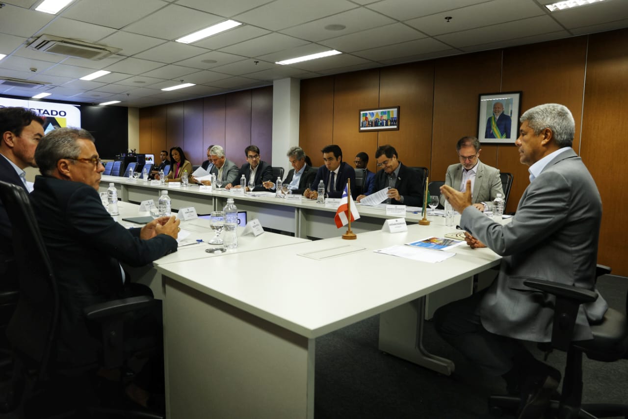 ​Bahia reforça protagonismo na produção de minerais com parceria entre o Estado e empresa canadense