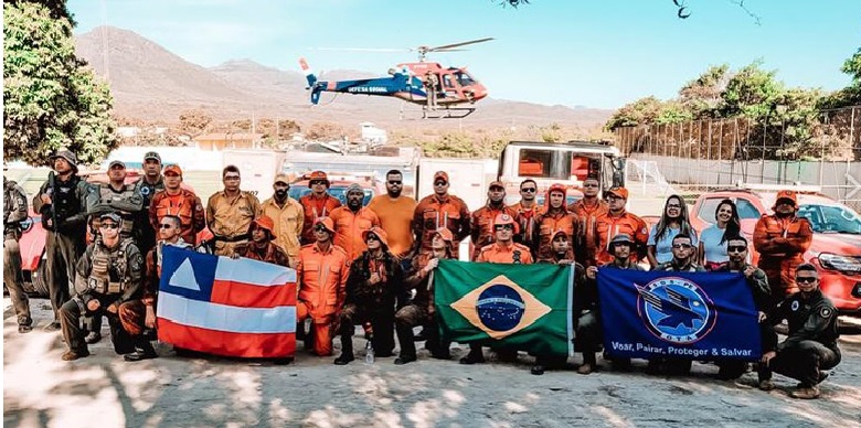 Chapada: Bombeiros e brigadistas controlam incêndio florestal entre os municípios de Rio de Contas e Abaíra