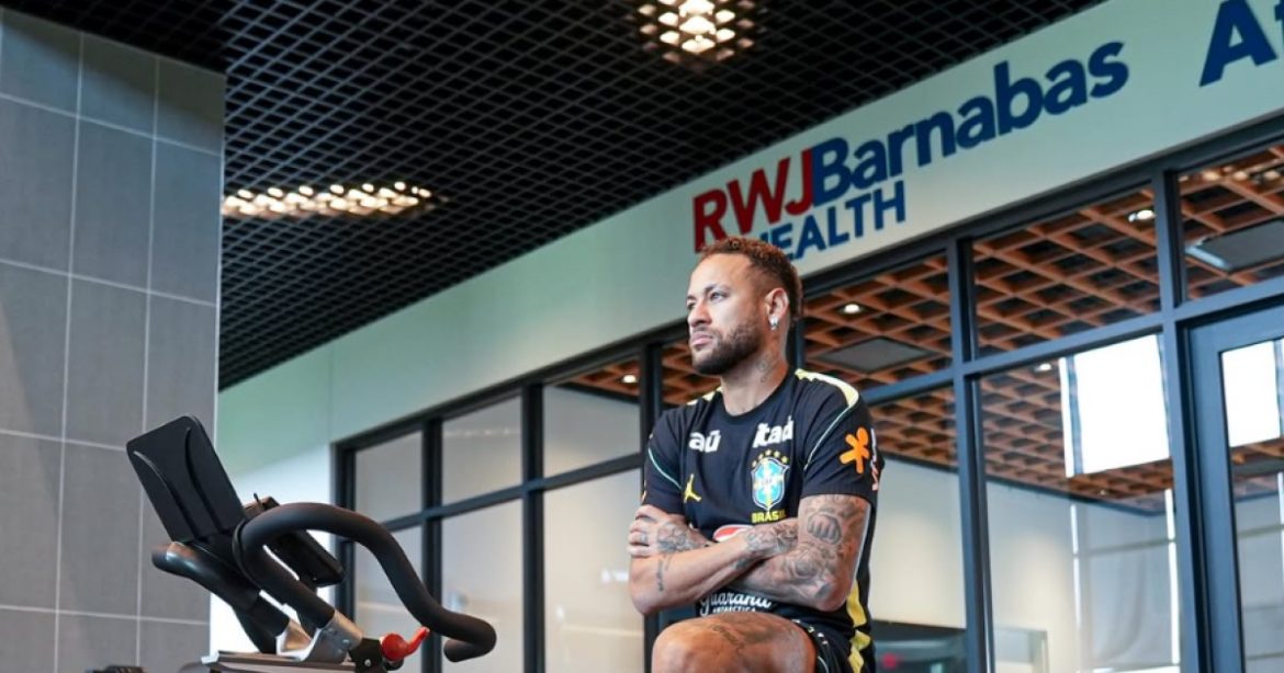 ressonancia-de-neymar-aponta-evolucao-e-atacante-deve-iniciar-treinos-no-campo-nesta-semana