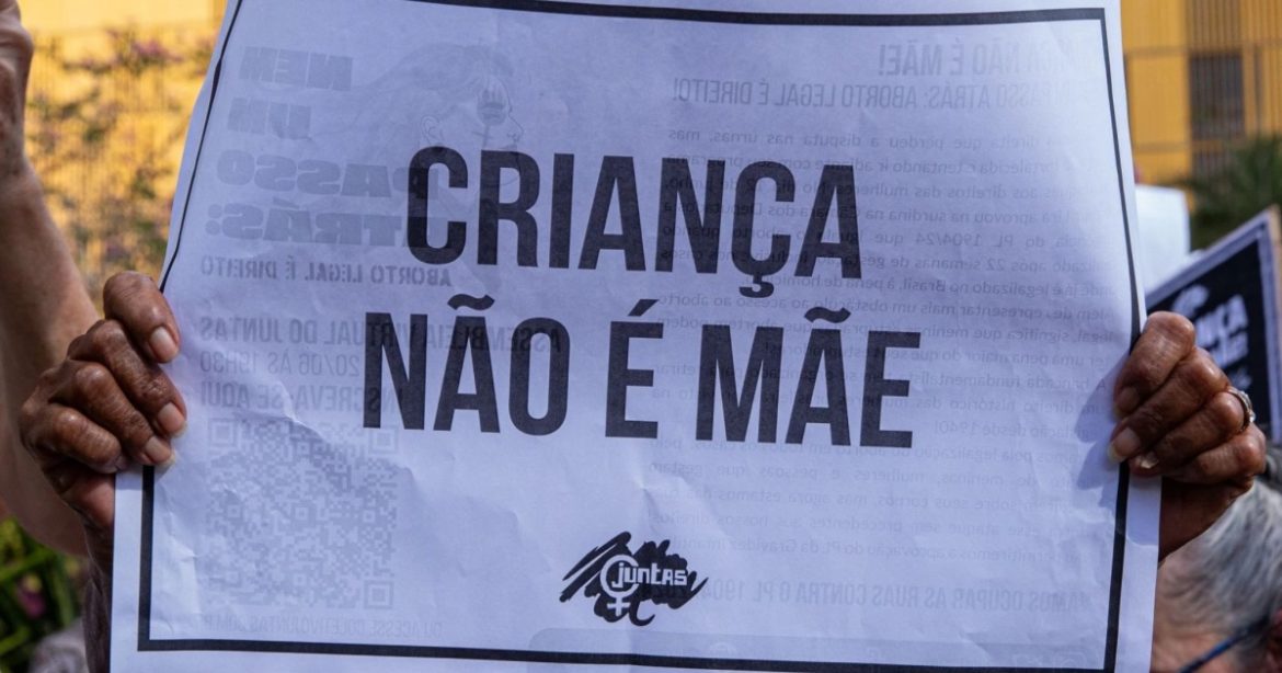 mais-de-12-mil-meninas-vitimas-de-estupro-deram-a-luz-no-brasil-em-2024,-aponta-ministerio-da-saude