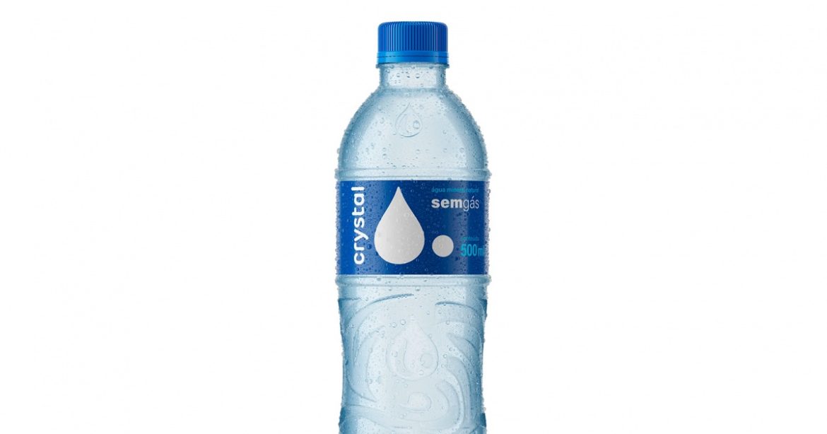 anvisa-determina-recolhimento-de-lote-da-agua-mineral-crystal-sem-gas-por-conta-de-bacteria