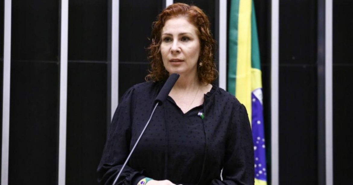 stf-reage-a-justica-italiana-e-defende-atuacao-de-moraes-no-caso-carla-zambelli