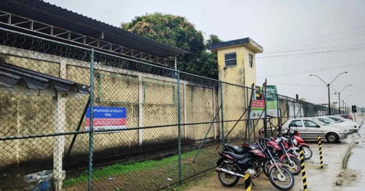 detento-foge-do-conjunto-penal-de-feira-de-santana;-buscas-sao-realizadas