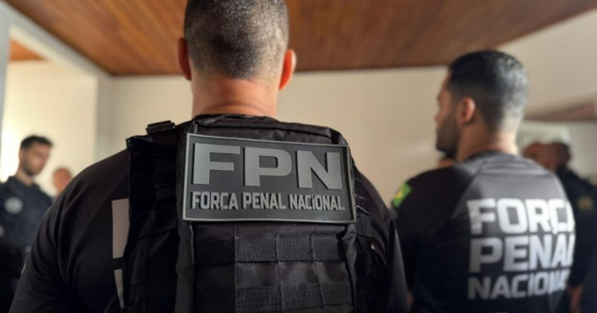 com-ministro-baiano,-ministerio-da-seguranca-publica-prorroga-atuacao-da-forca-penal-nacional-em-salvador-por-mais-30-dias