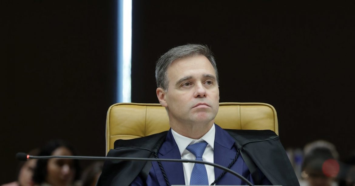 ministerio-da-justica-pede-devolucao-de-policiais-e-pode-afetar-investigacoes-do-stf,-afirmam-colunistas
