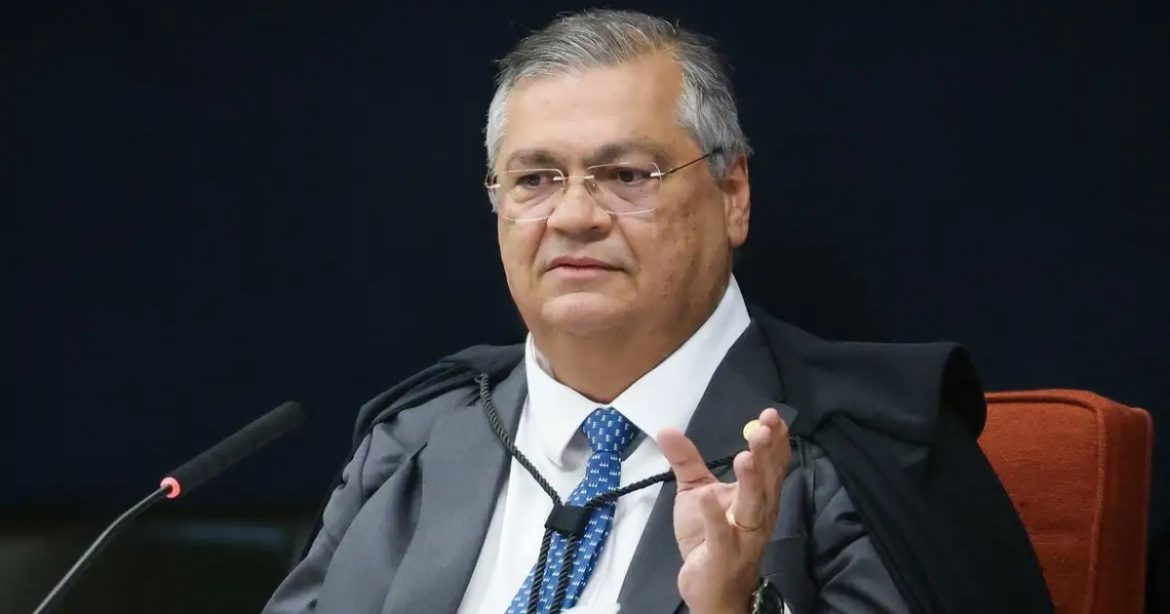 apos-receber-titulo-de-cidadao-baiano-em-2025,-cms-propoe-titulo-de-cidadao-soteropolitano-a-dino