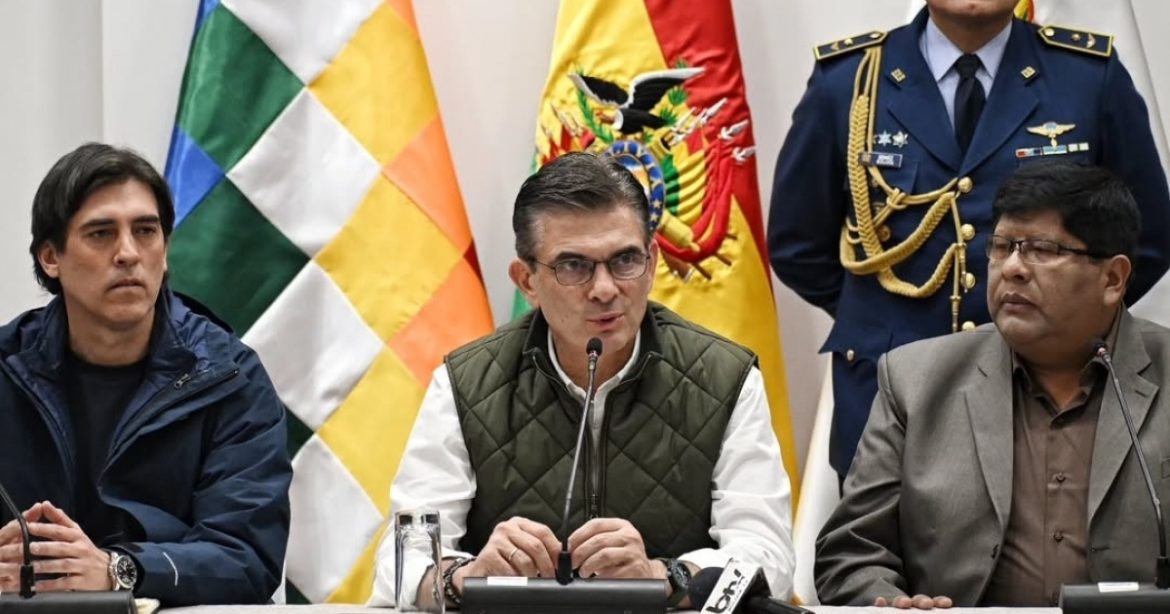 presidente-da-bolivia-decreta-estado-de-emergencia-apos-50-dias-de-bloqueios-e-protestos