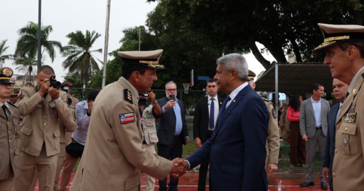 governo-sanciona-nova-lei-garante-condicoes-especiais-de-promocao-para-policiais-e-bombeiros-militares-da-bahia