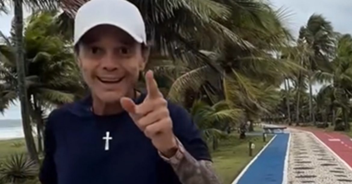 netinho-finaliza-nova-sessao-de-quimioterapia-e-fala-sobre-efeitos-colaterais:-“dessa-vez-meu-cabelo-nao-caiu”