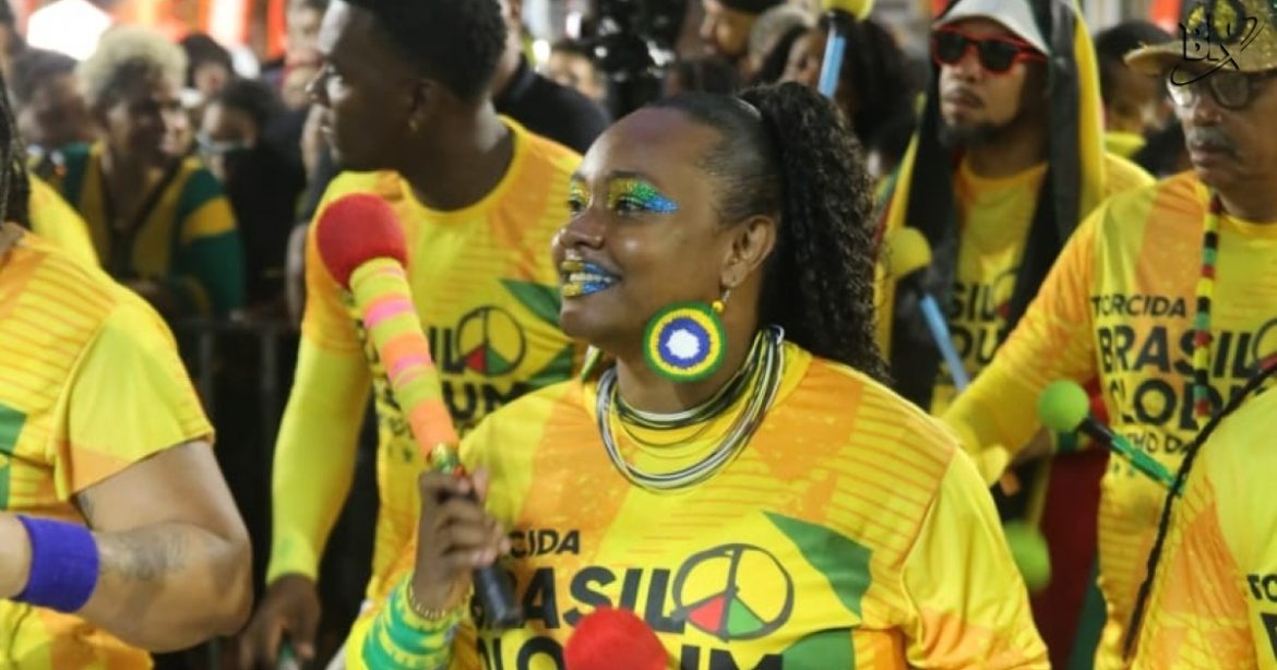 baianos-curtem-pre-jogo-e-intervalo-da-copa-ao-som-de-olodum-no-pelourinho;-veja-fotos