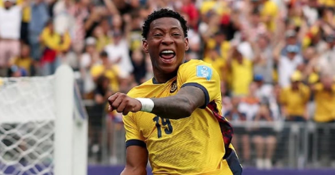 equador-vence-alemanha-de-virada-e-se-classifica-na-copa-do-mundo
