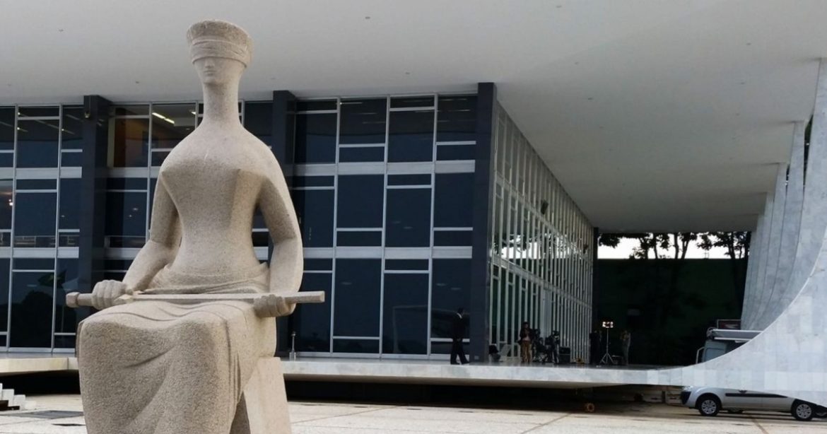 ministros-do-stf-solicitam-sessao-extraordinaria-para-julgar-recursos-sobre-“penduricalhos”