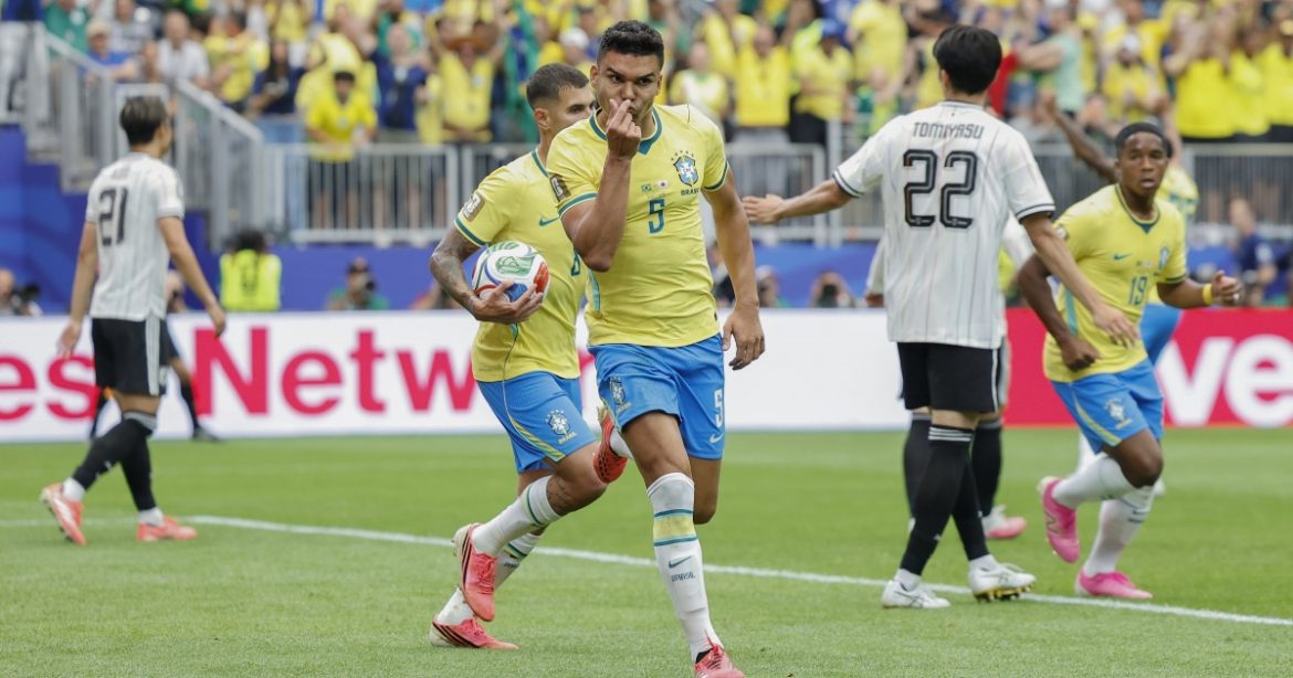 brasil-vira-nos-acrescimos-com-martinelli,-elimina-o-japao-e-avanca-para-as-oitavas-da-copa-do-mundo