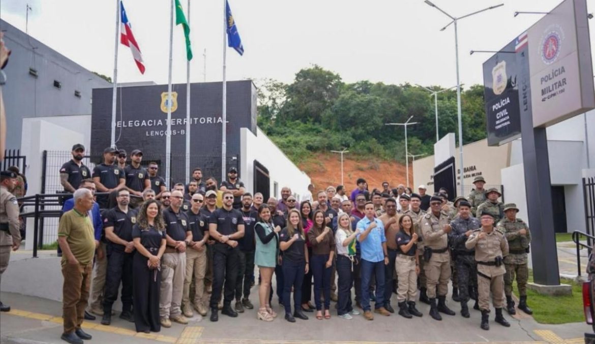 #chapada:-lencois-recebe-investimentos-de-r$-45-milhoes-do-governo-jeronimo-em-helicoptero,-base-aerea,-delegacia-e-companhia