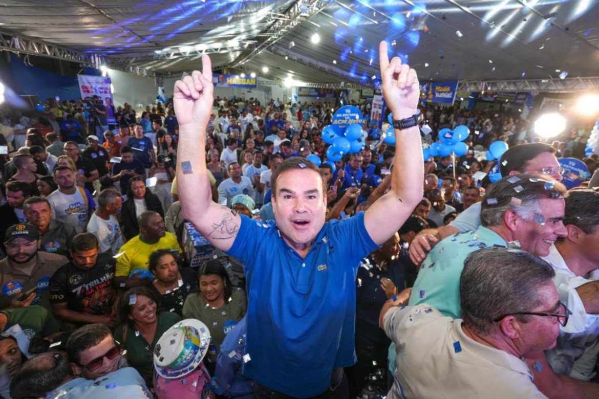 #eleicoes2026:-caca-leao-diz-em-jequie-que-“acm-neto-e-ze-coca-se-complementam-e-que-a-vitoria-vira”