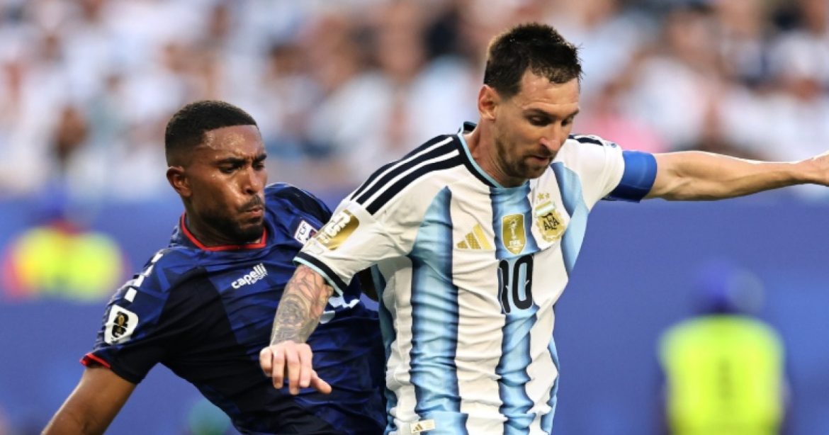 com-emocao!-argentina-passa-por-cabo-verde-na-prorrogacao-e-avanca-as-oitavas-da-copa-do-mundo